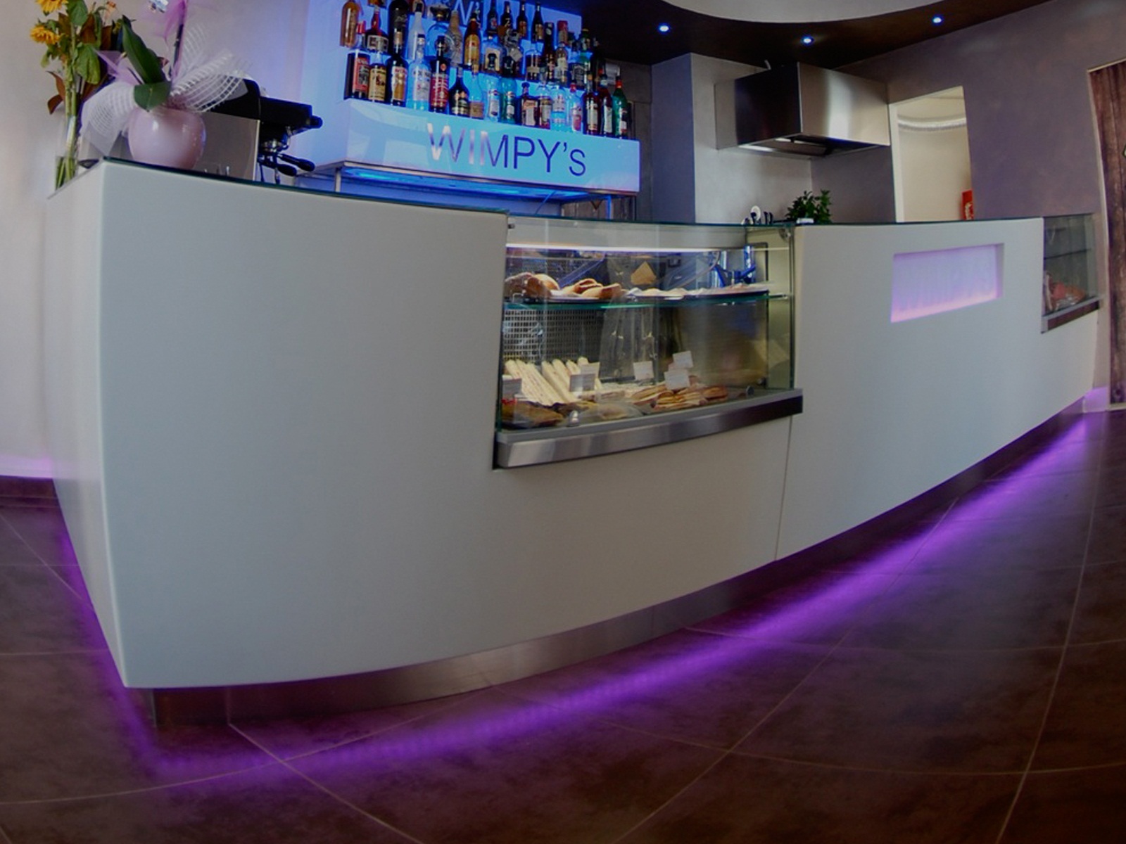 Banchi bar e banconi per ogni tipo di locale a prezzi imbattibili Arredamento bar prezzi bassi